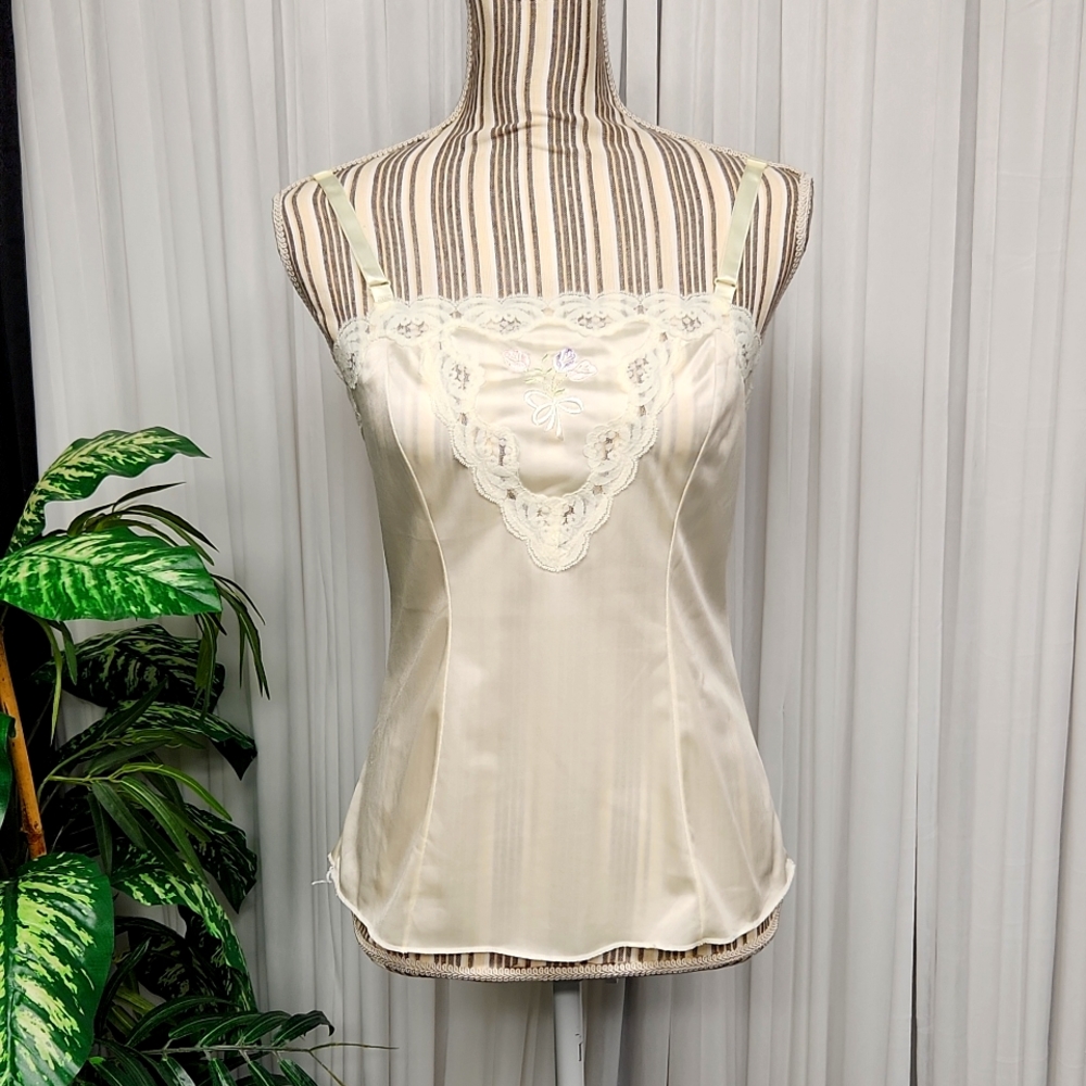 Vintage Lorraine Camisole (34)